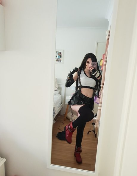 Elefire Grey pornstar pictures