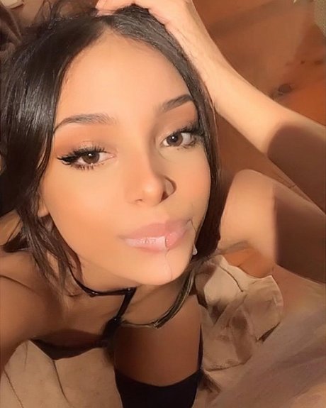 asian brunette onlyfans pornos pics