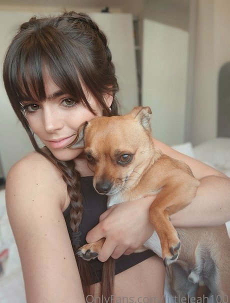 LITTLE LEAH star nudes picture