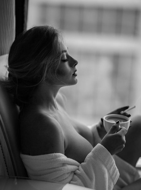 Olga Kobzar hot actress gallery