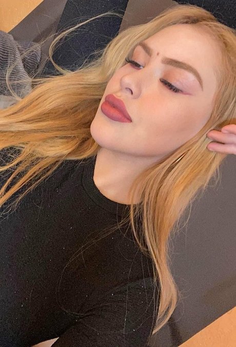 stephanie scarleth perfect pornstar pics