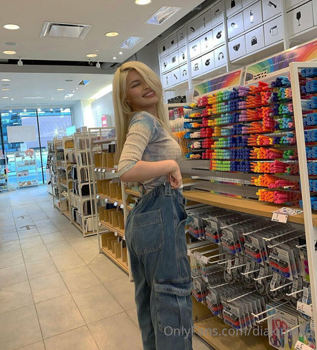 diakimeko model high quality pictures