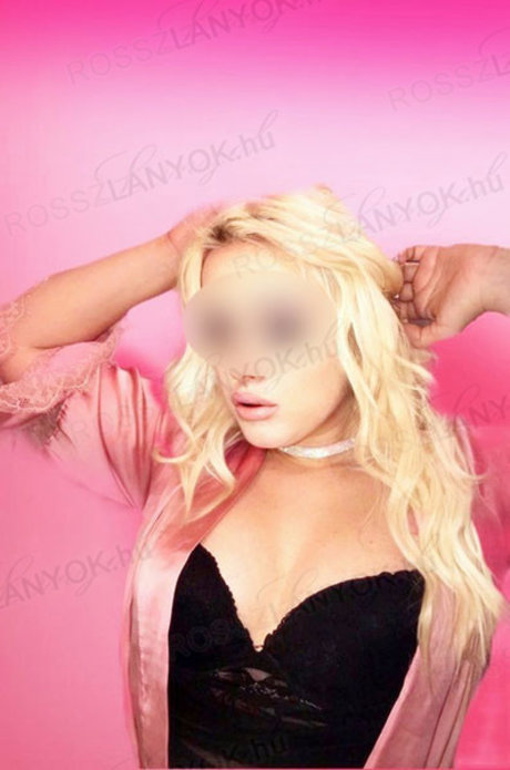 famous nude onlyfans sex archive