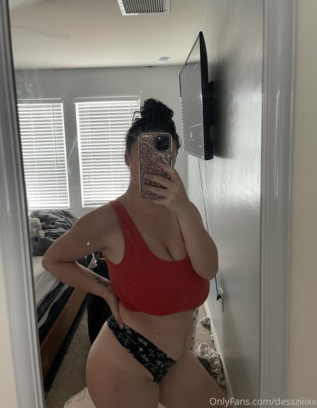 brunette petite onlyfans sexy xxx image