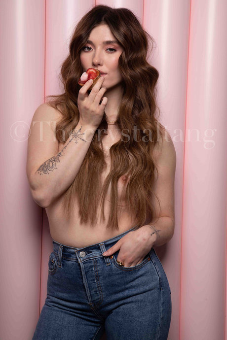 _Brooklyn Babe erotic model archive