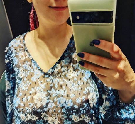 delimbre star beautiful pic