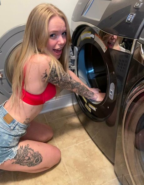 giantess onlyfans erotic gallery