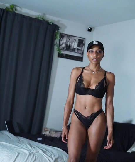 experience onlyfans free naked pictures