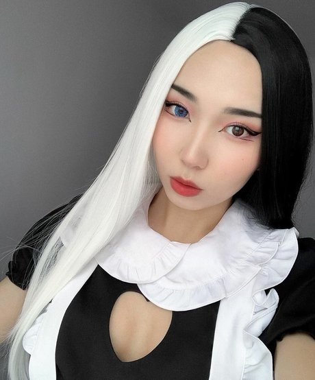 Ninja Vi model sex gallery