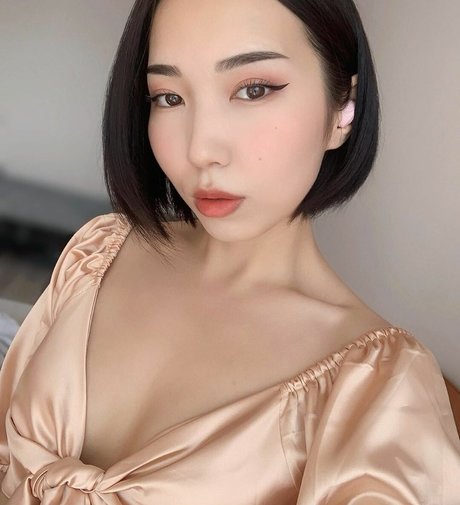 Ninja Vi pornstar nice image