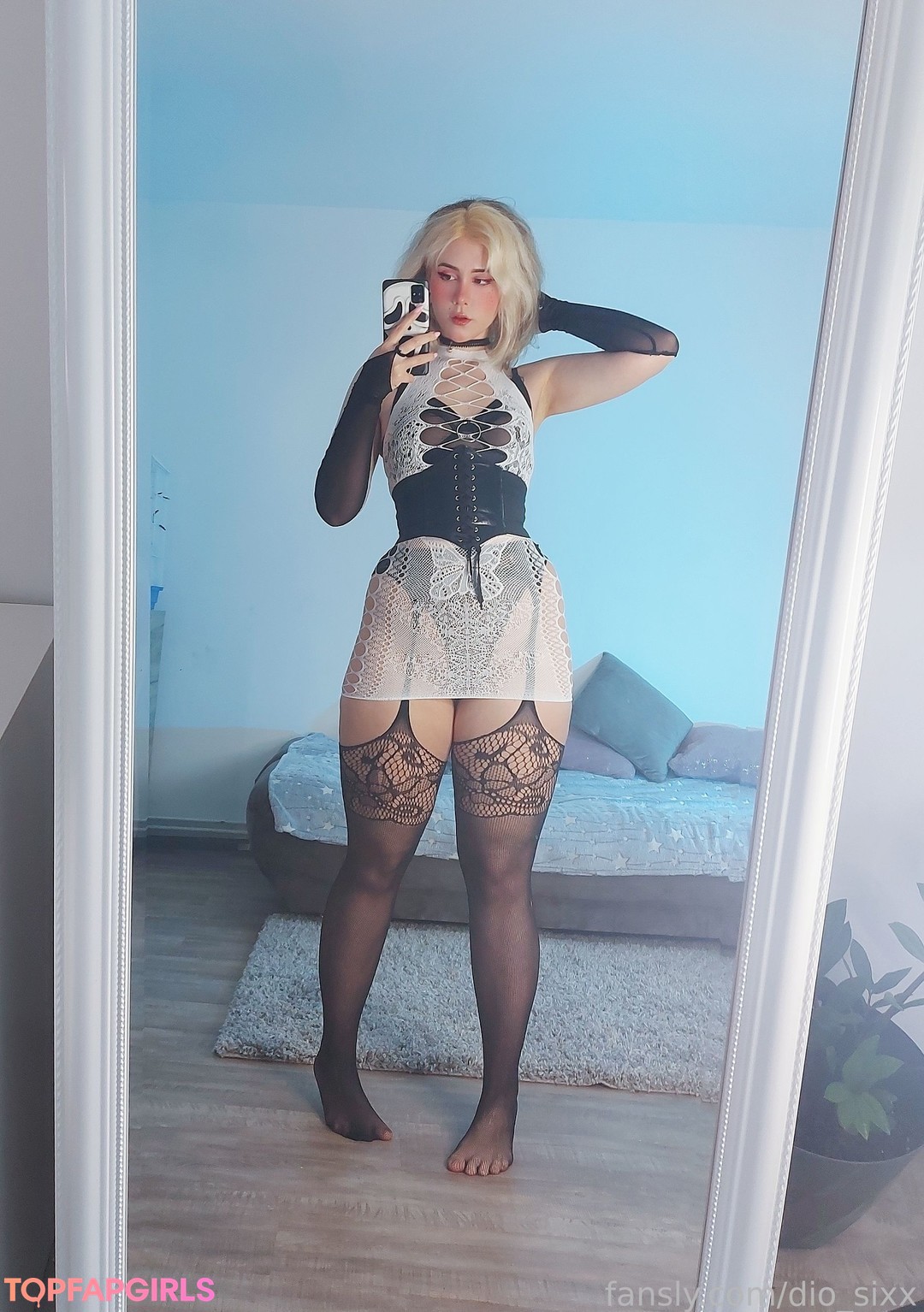 cougars onlyfans hot sexy pictures