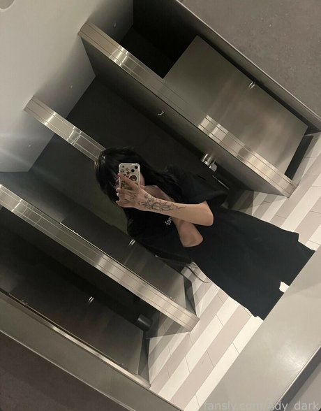 Ady Dark nice pornstar pictures