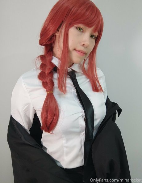 Minarocket model hot pics