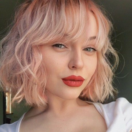 Simona Borb naked model pictures