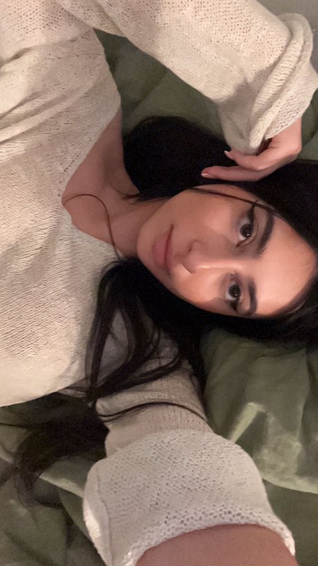 Sophia Romaro model art photo