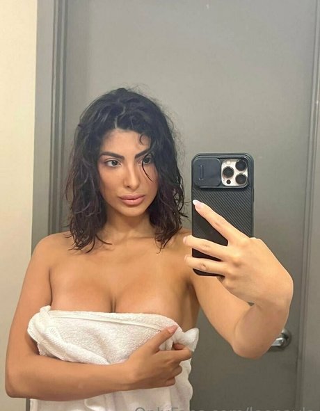 leonayla model high quality gallery