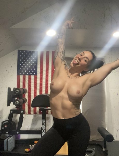 sexy mom onlyfans sexy nude pic