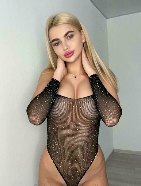 Anita Dinamita X nice model img