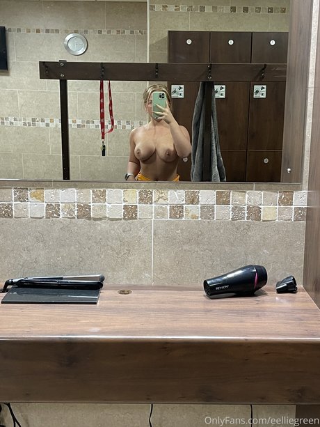 Ellie Green erotic star galleries