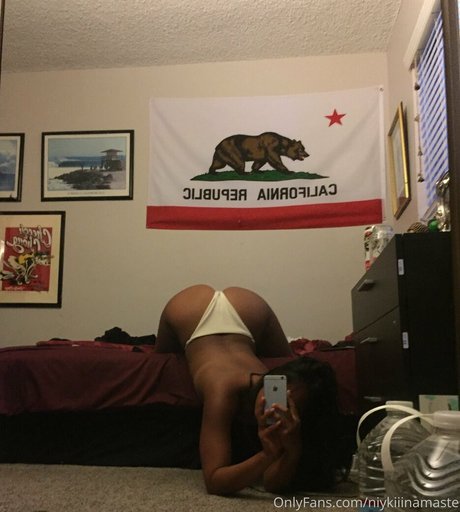 Niykiii Namaste pornstar top galleries