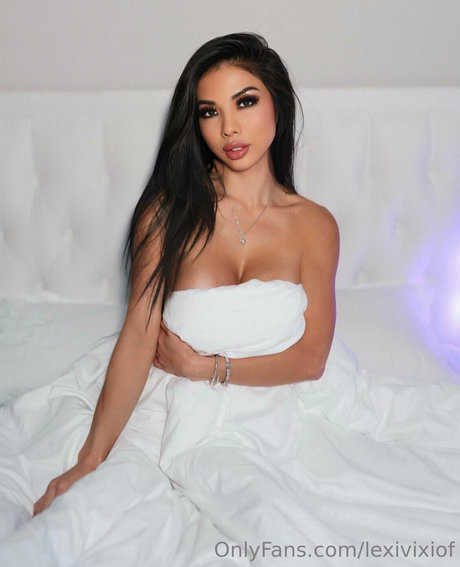 Lexi Vixi high quality star pic