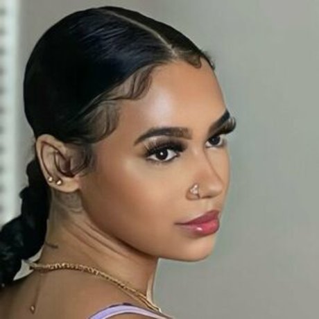 Indyamarie naked pornstar pics