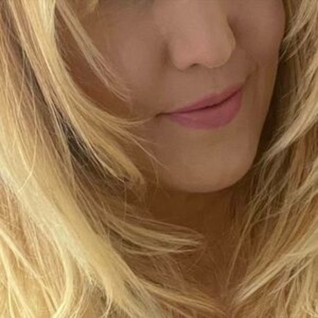 Sky Lopez xxx actress archive