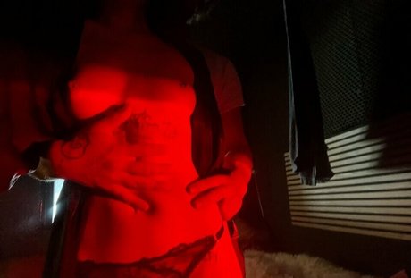 onlywolffen star erotic image