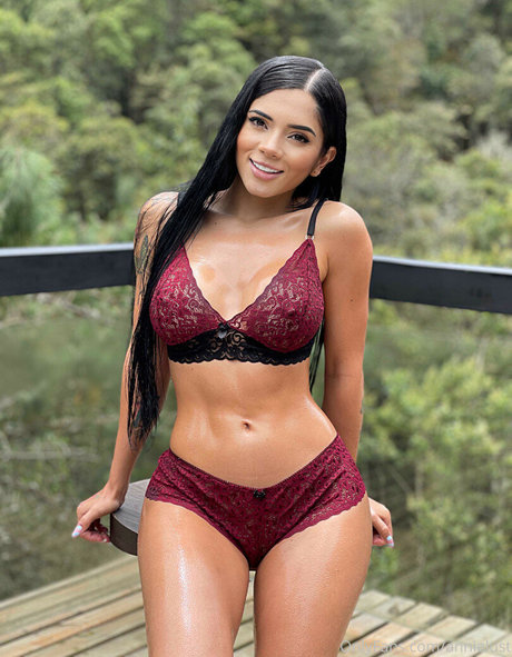 ebony twin onlyfans exclusive pictures