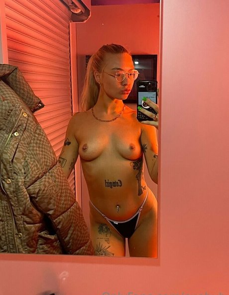 Jess Geary hot pornstar images