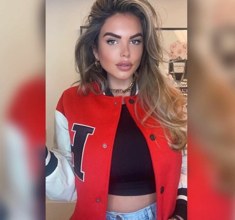 Nana Van Veghel erotic pornstar photo