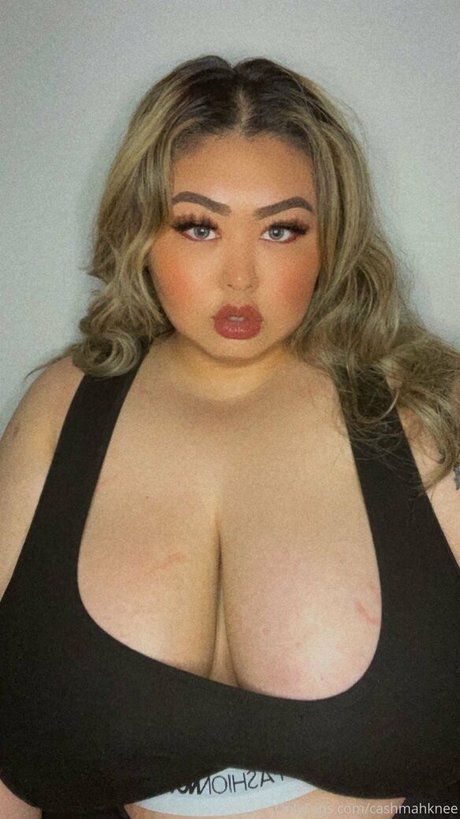 cashmahknee naked star images