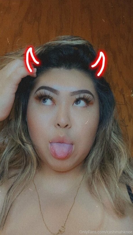 cashmahknee model nice picture