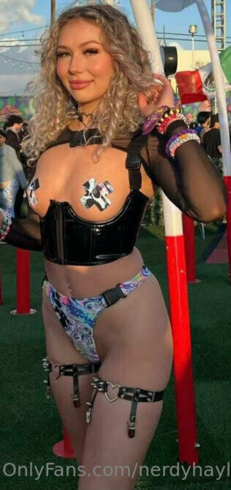 nerdyhayley69 sex pornstar archive