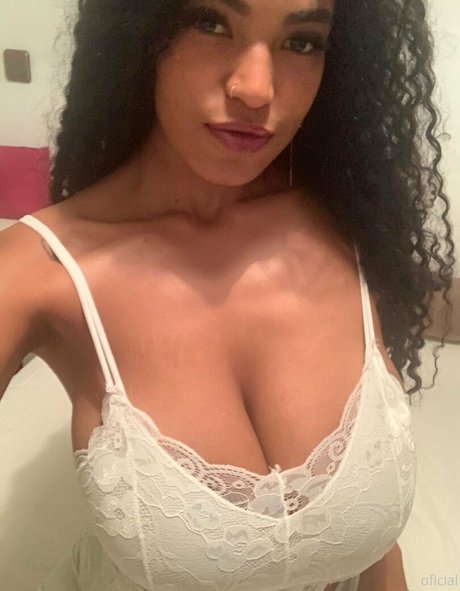 TinaFire nice model pic