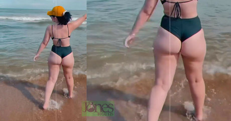 Bella Sant ASMR Quick photo