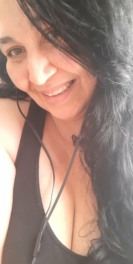 Paula Coelho hot star images