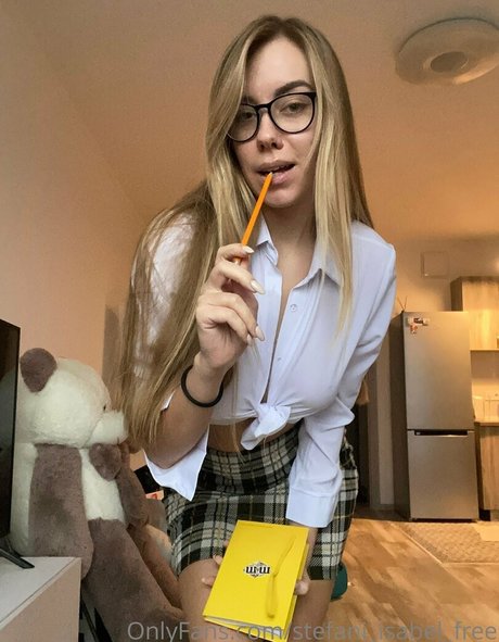 stefani isabel free naked pornstar pics