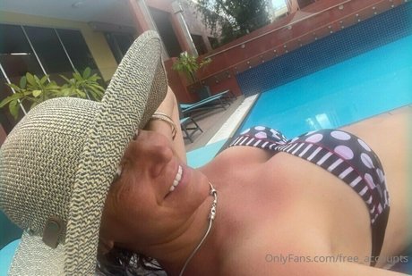 innocent onlyfans pretty photo