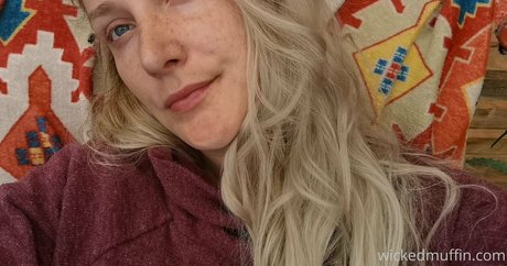 thewickedmuffin pornstar hot image