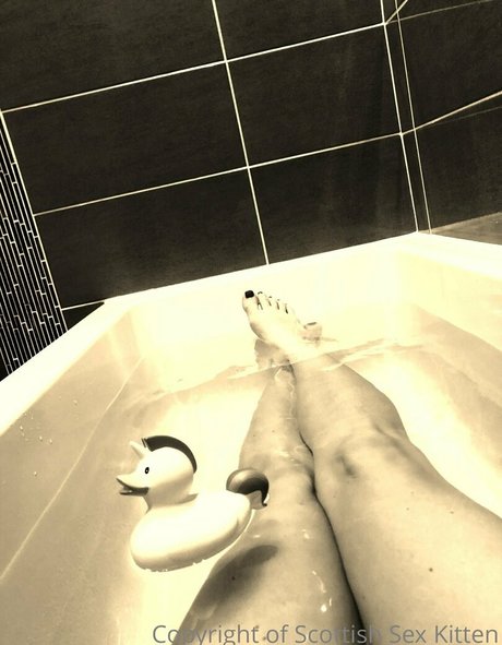 scottishsexkitten model sexy img