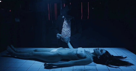 Vahide Bulu star top pics