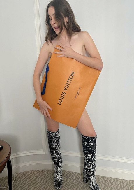 Haim Sisters star naked photos