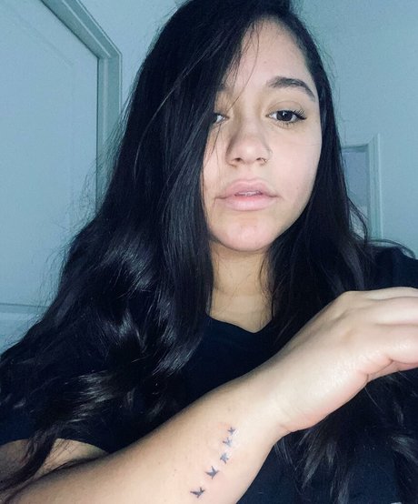 skinny blonde milf onlyfans sex pics