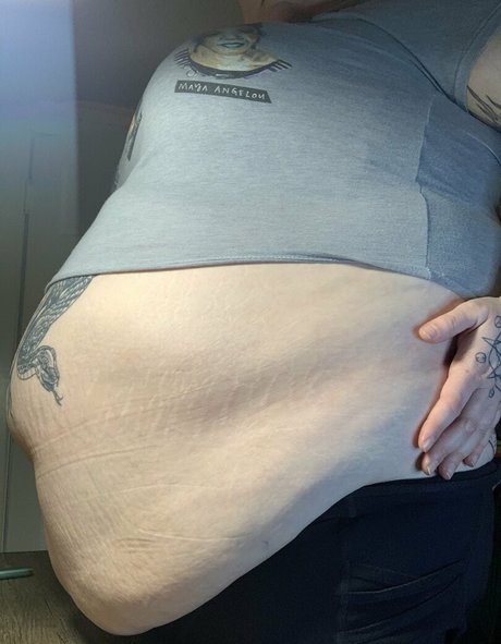 thick mature onlyfans hot nude pics