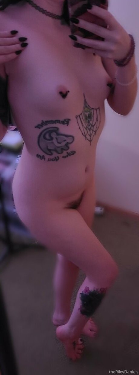 therileydaniels porn actress archive