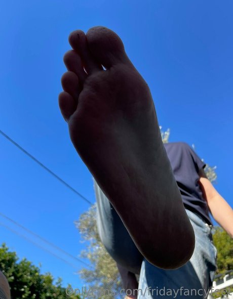 fridayfancyfeet nudes pornstar pic