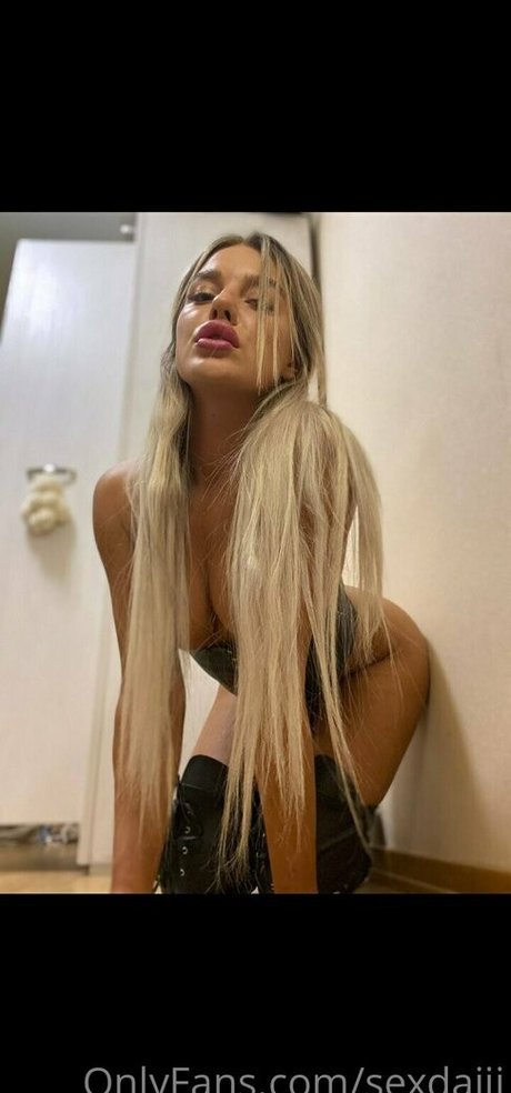 sexdaiii pornstar xxx pic