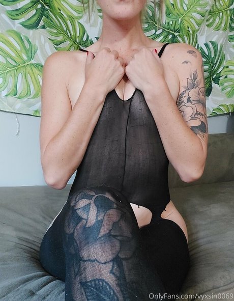 vyxsin0069 nice pornstar picture