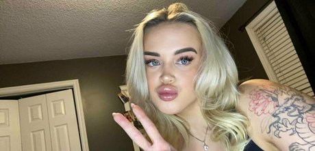 ashleygoeswild best actress img